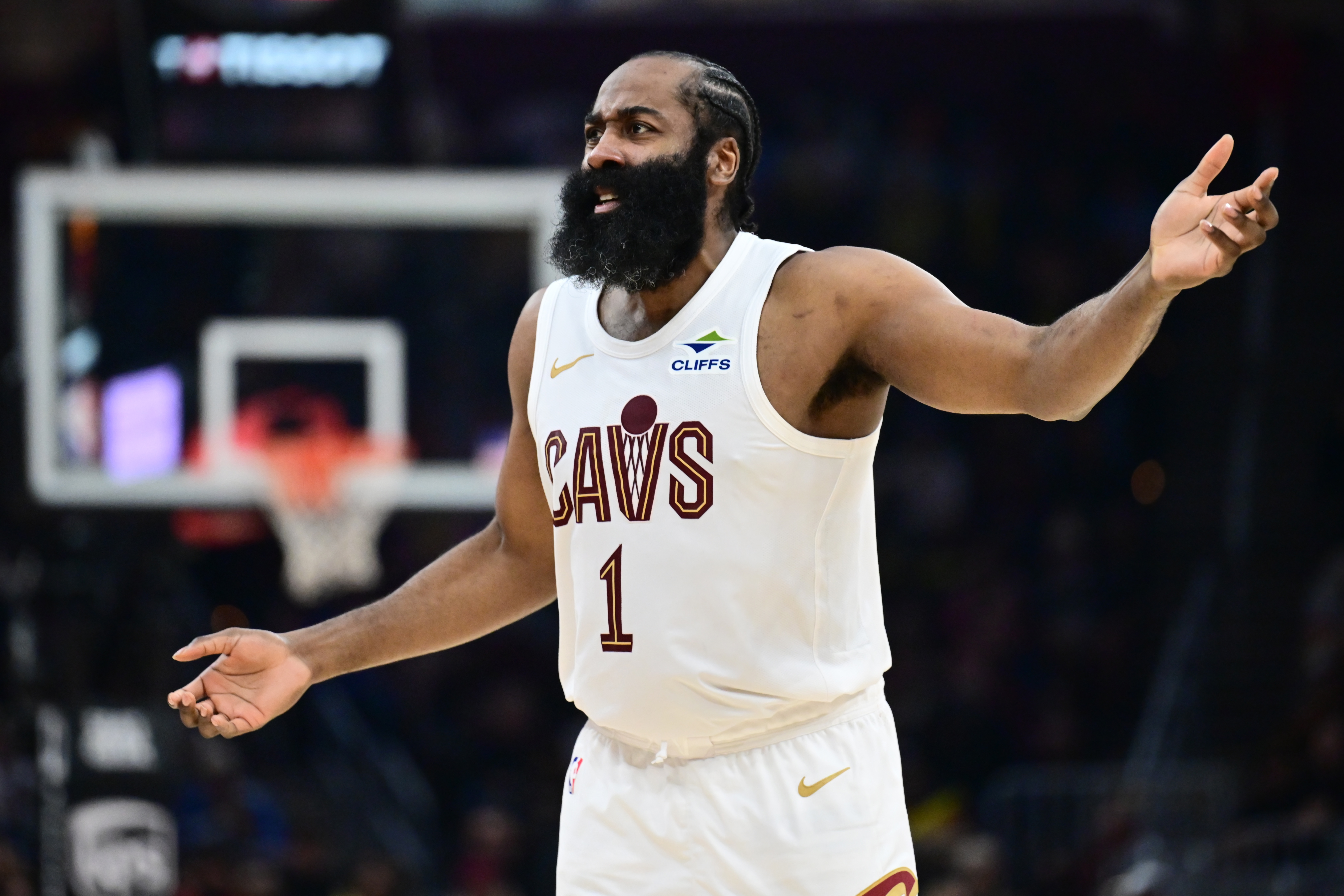 HTH Sports-状态来得太晚！哈登末节回暖但无力回天 全场12中4&amp;还有6失误